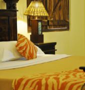 Courtyard House Otel Kānha Dış mekan fotoğraf
