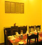 Courtyard House Otel Kānha Dış mekan fotoğraf